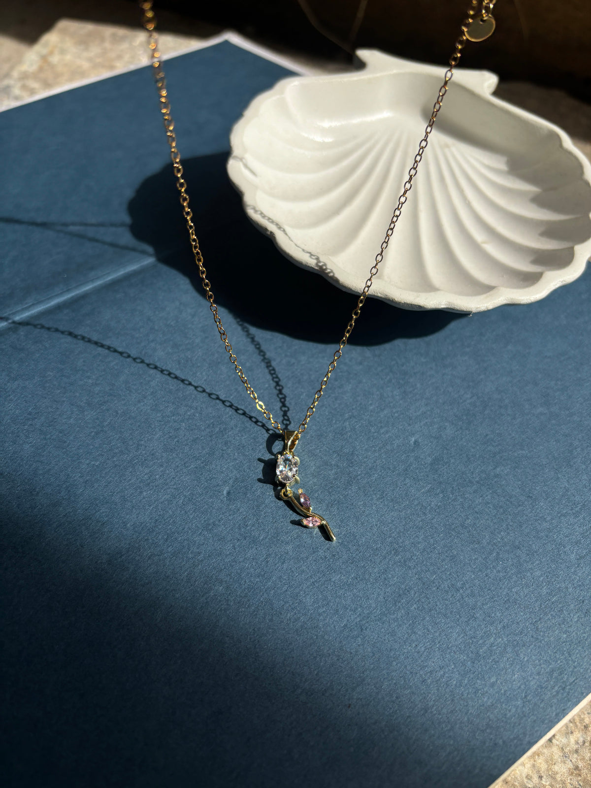 Tulip Pendant