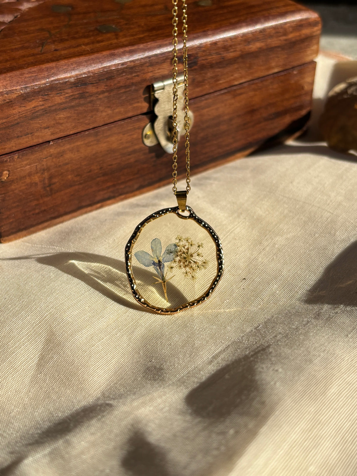 Lobelia Real Flower Pendant