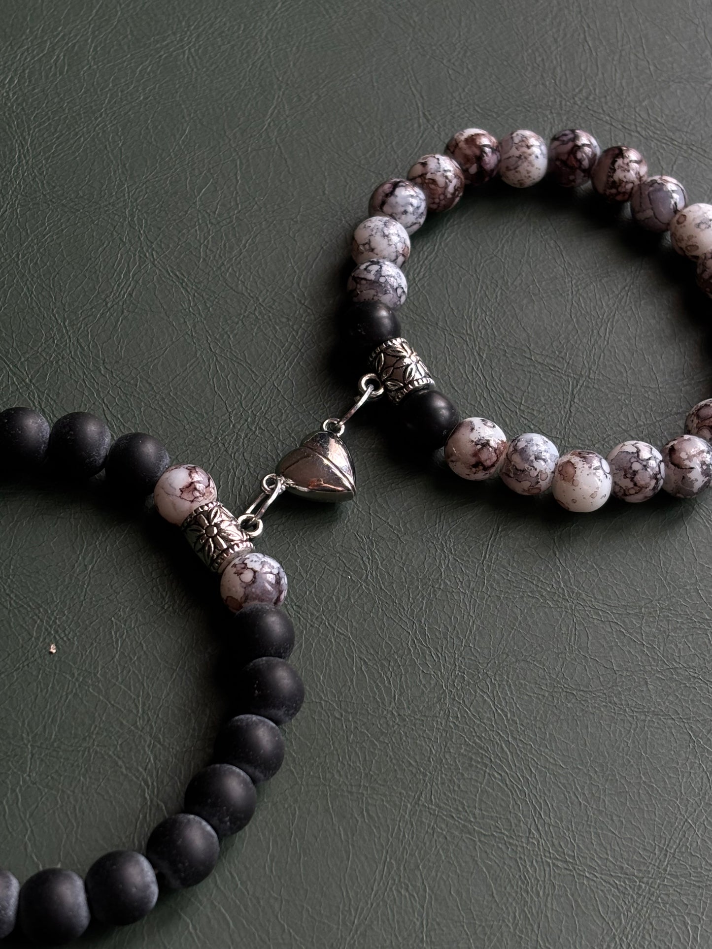 Couple bracelet set with magnet heart