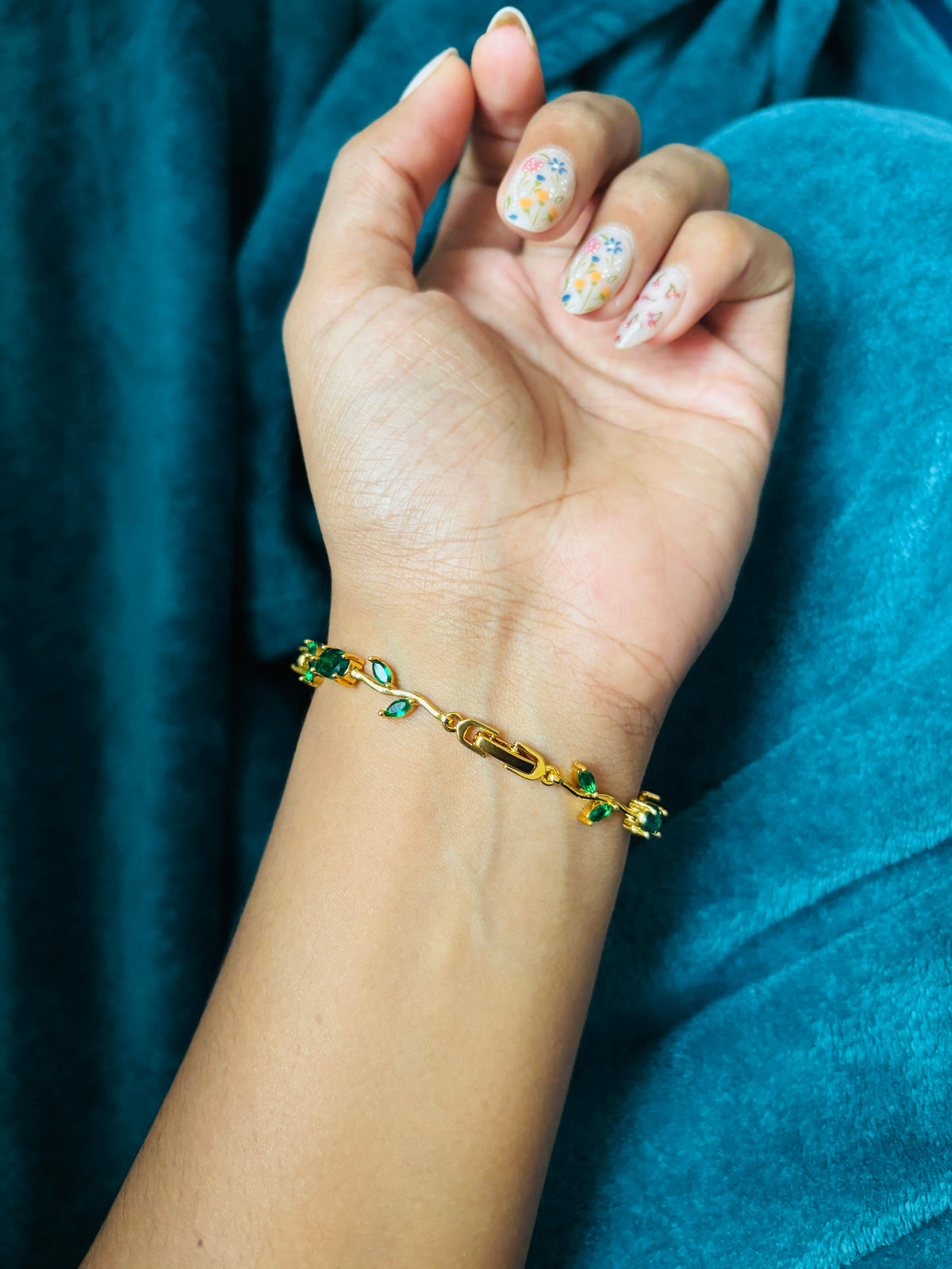Green Tulip Bracelet