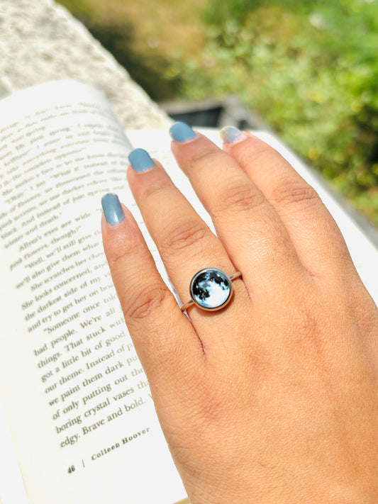 Glow in dark Moon Ring