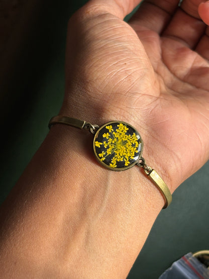 Yellow Ammi Majus Flower Bracelet