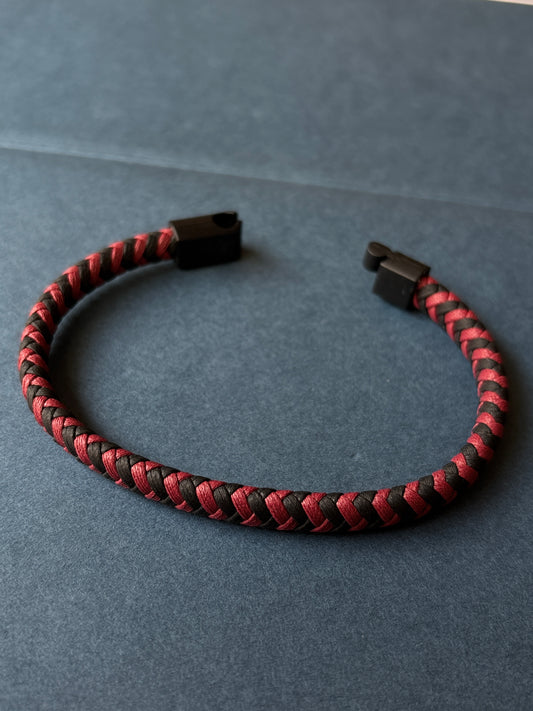 Hand Band with Magnet