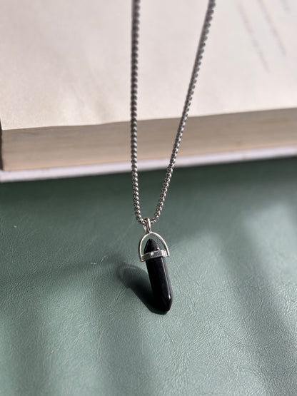 Black resin crystal pendent with chain