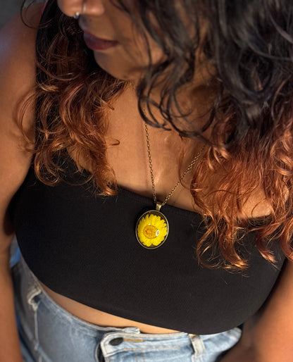 Daisy Vintage pendant