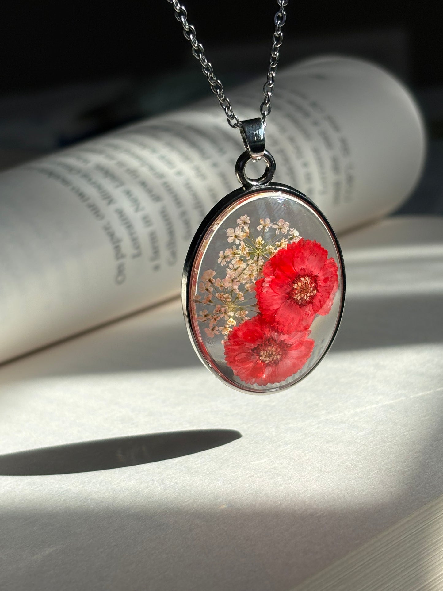 Anne Lace & Hibiscus Flower Pendant