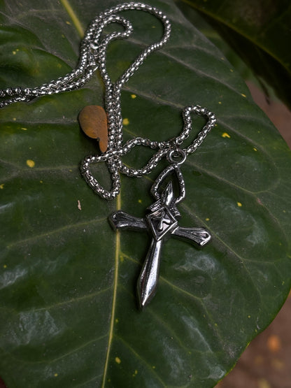 Stainless steel cross pendant