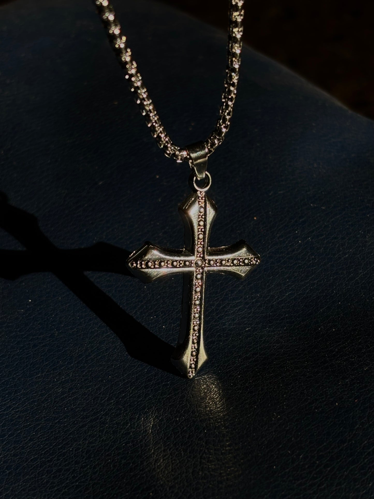Crusifix Cross Silver Stainless Steel pendant with Chain