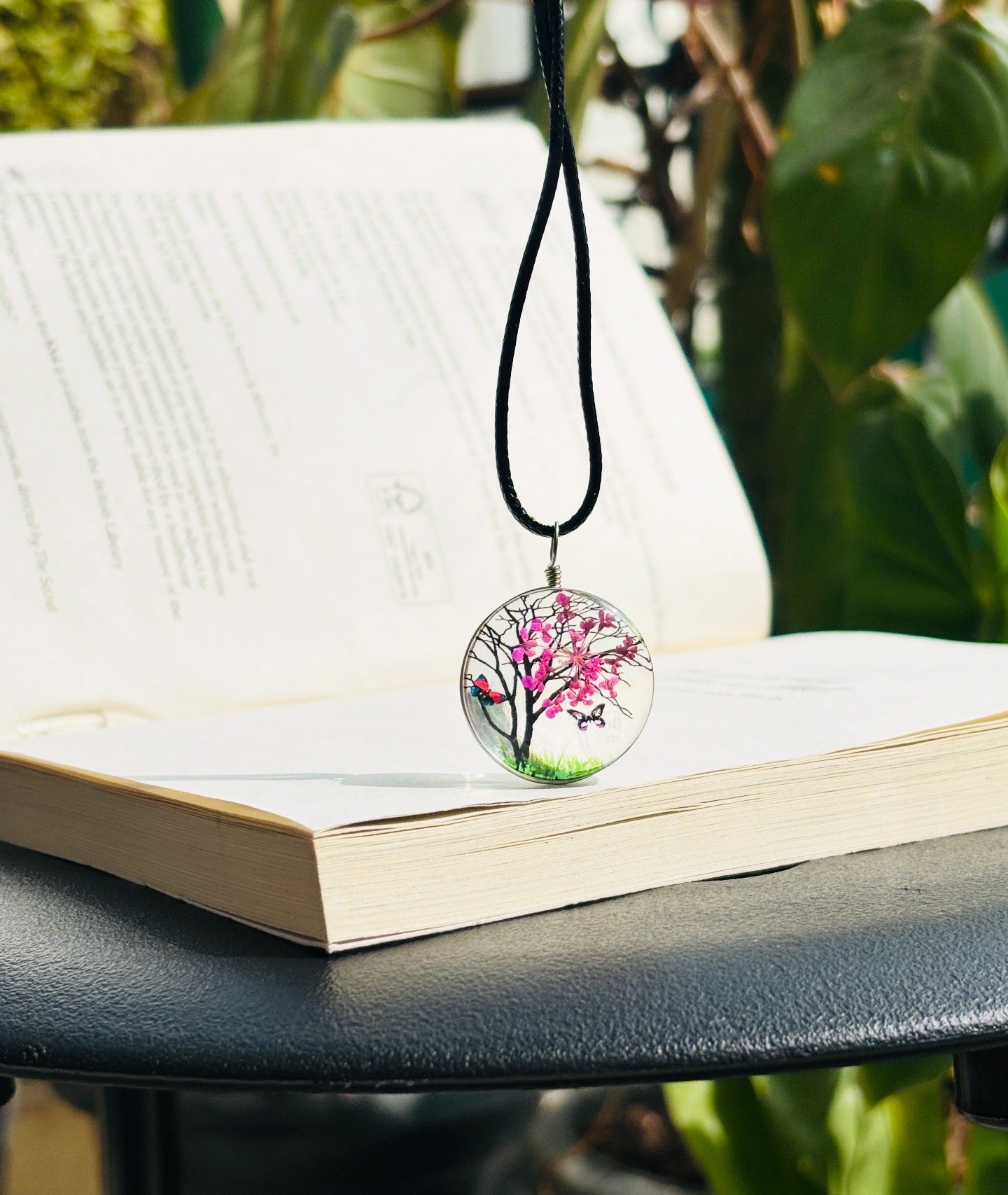 Tree design Floral pendant