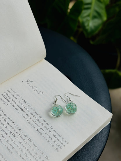 Mint Ammi majus Flower Earrings