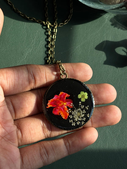 Anne Lace Real Flower Pendant