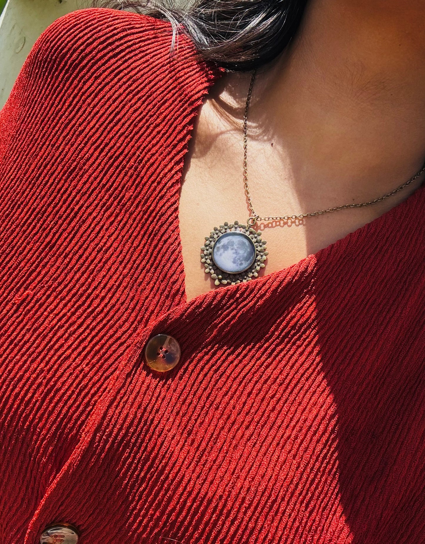 Vintage Full Moon pendant with chain