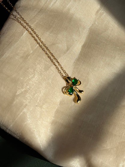 Bow Pendant With chain