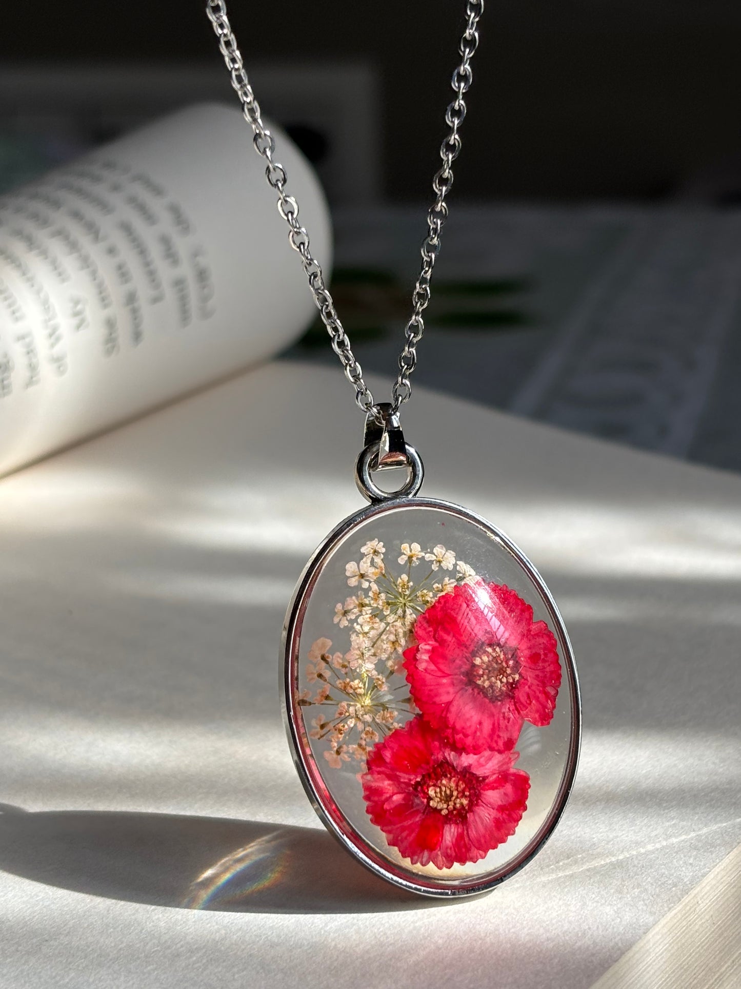 Anne Lace & Hibiscus Flower Pendant