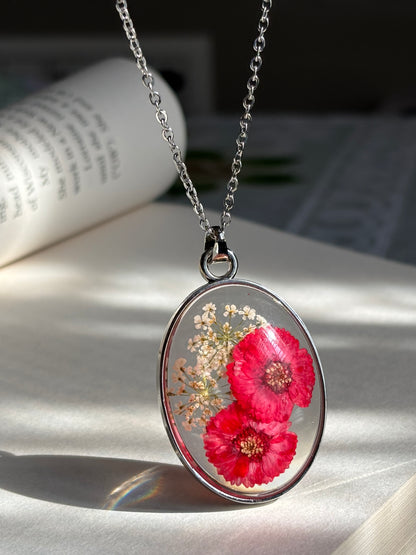 Anne Lace & Hibiscus Flower Pendant