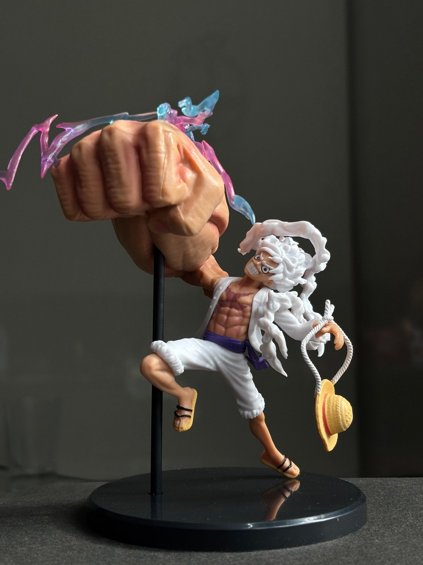 One Piece – Gear 5 Luffy Action Figure