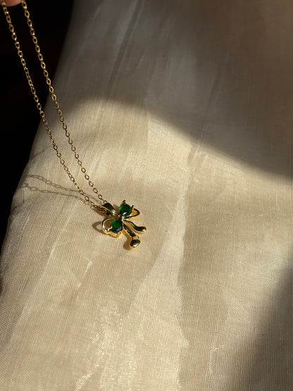 Bow Pendant With chain