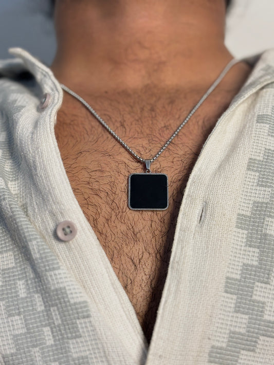 Mono Black Pendant
