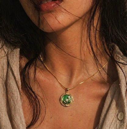 Vintage Pearl Pendant with Chain