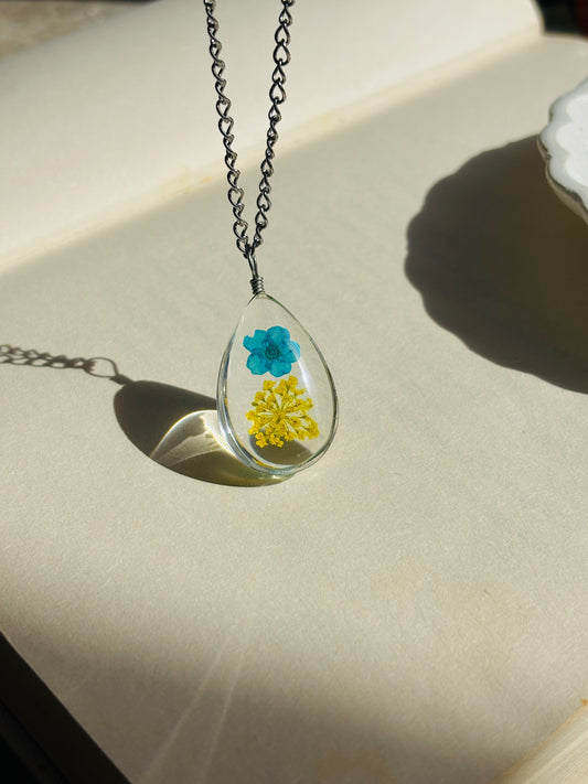 Real Flower Teardrop Pendant