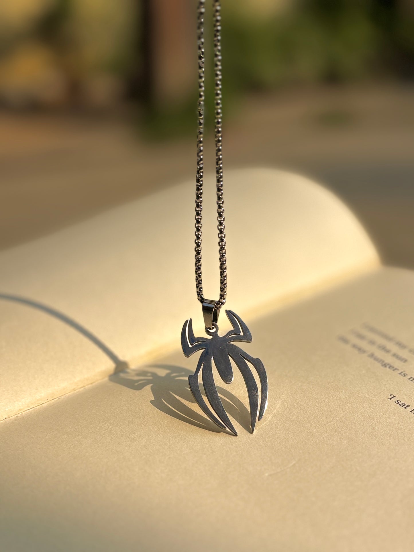 Spider Pendant With Chain