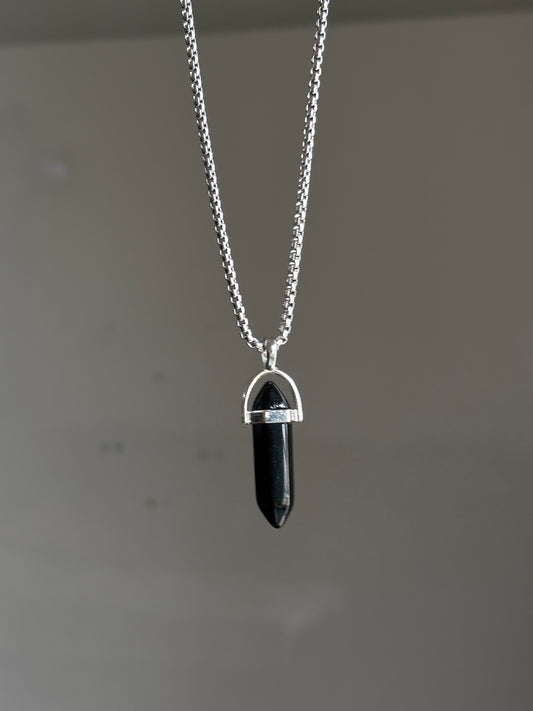 Black resin crystal pendent with chain