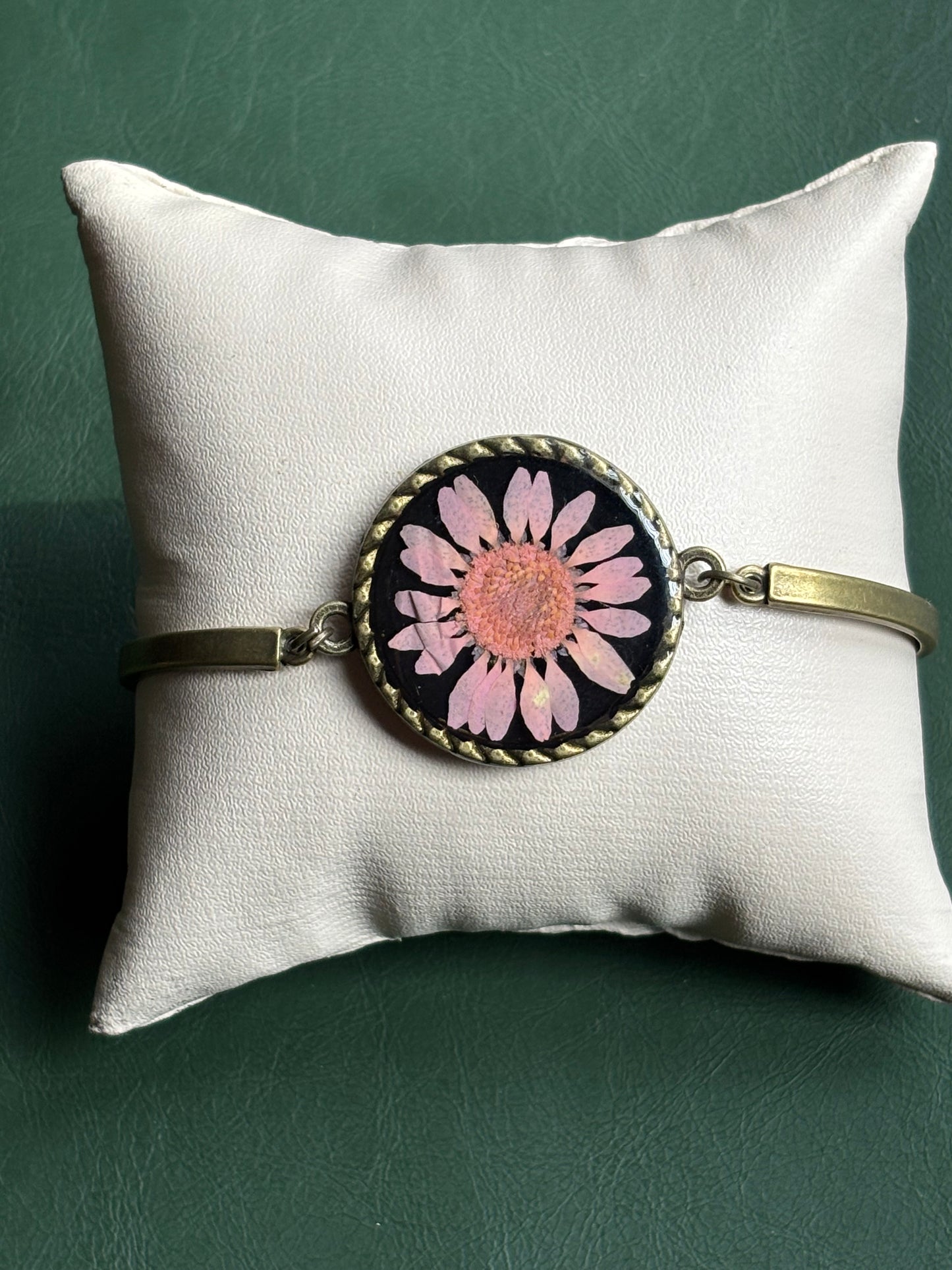 Pink Daisy Flower Antique Bracelet