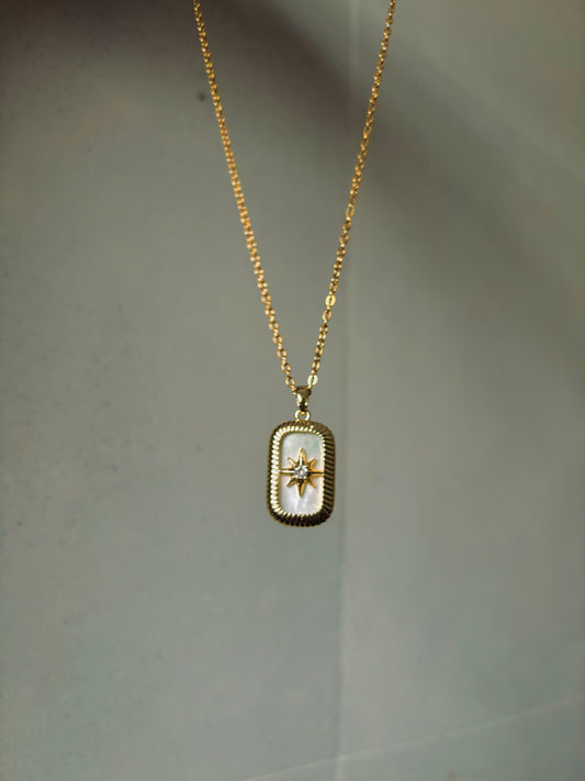 Spark pendant with chain