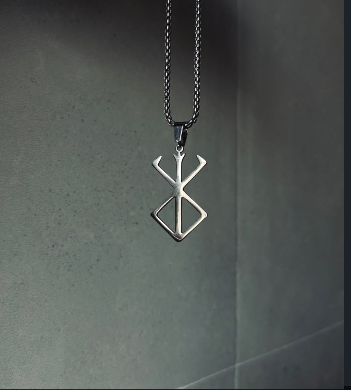 Berserk Pendant With Chain
